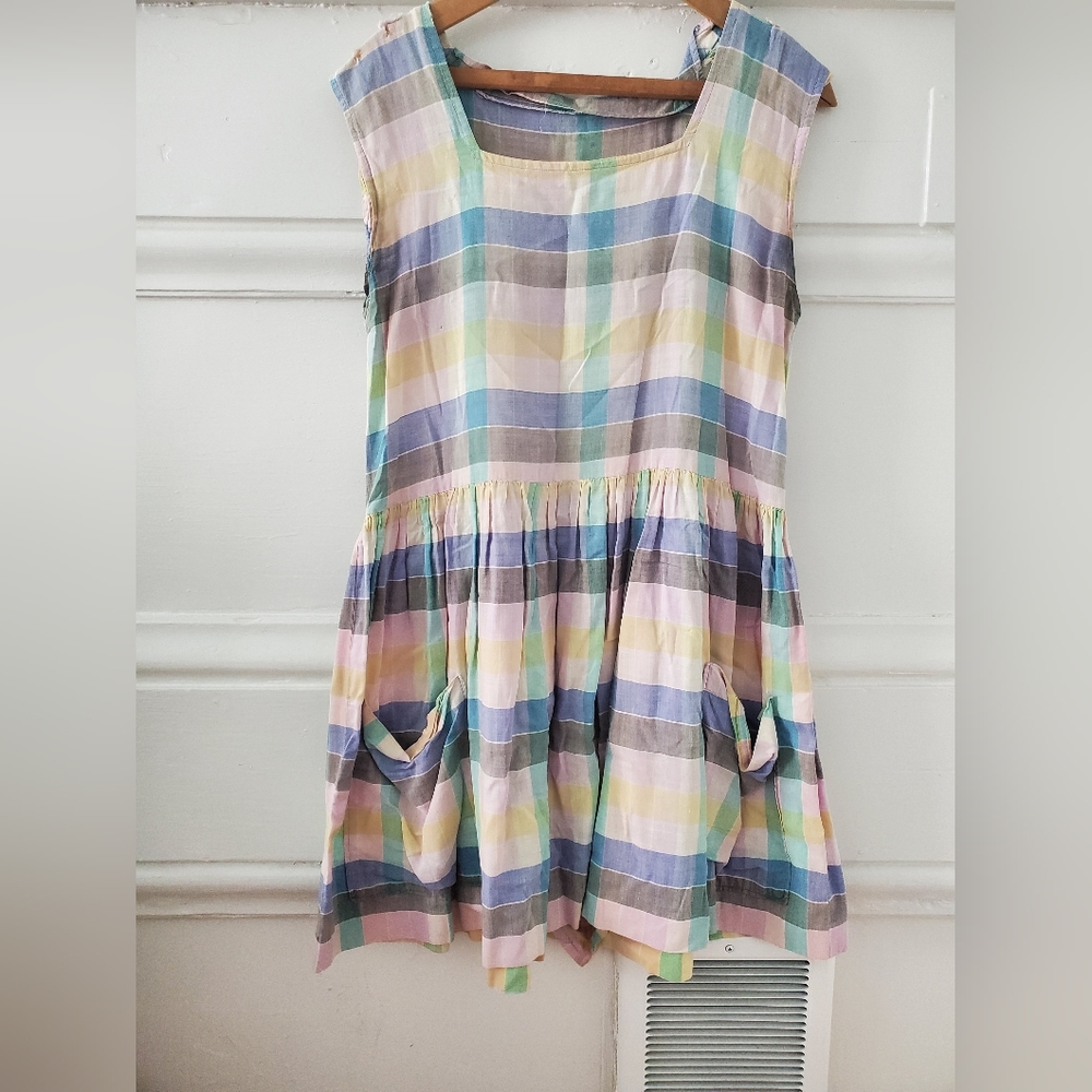 Vintage pleated 50s 60s plaid summer day dress